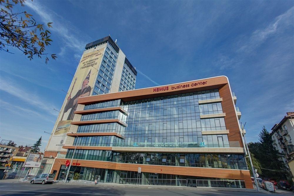 Hemus Hotel Sofia Exterior photo